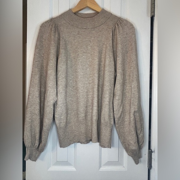 White + Warren Heathered Beige Crew Neck Sweater - Picture 1 of 5
